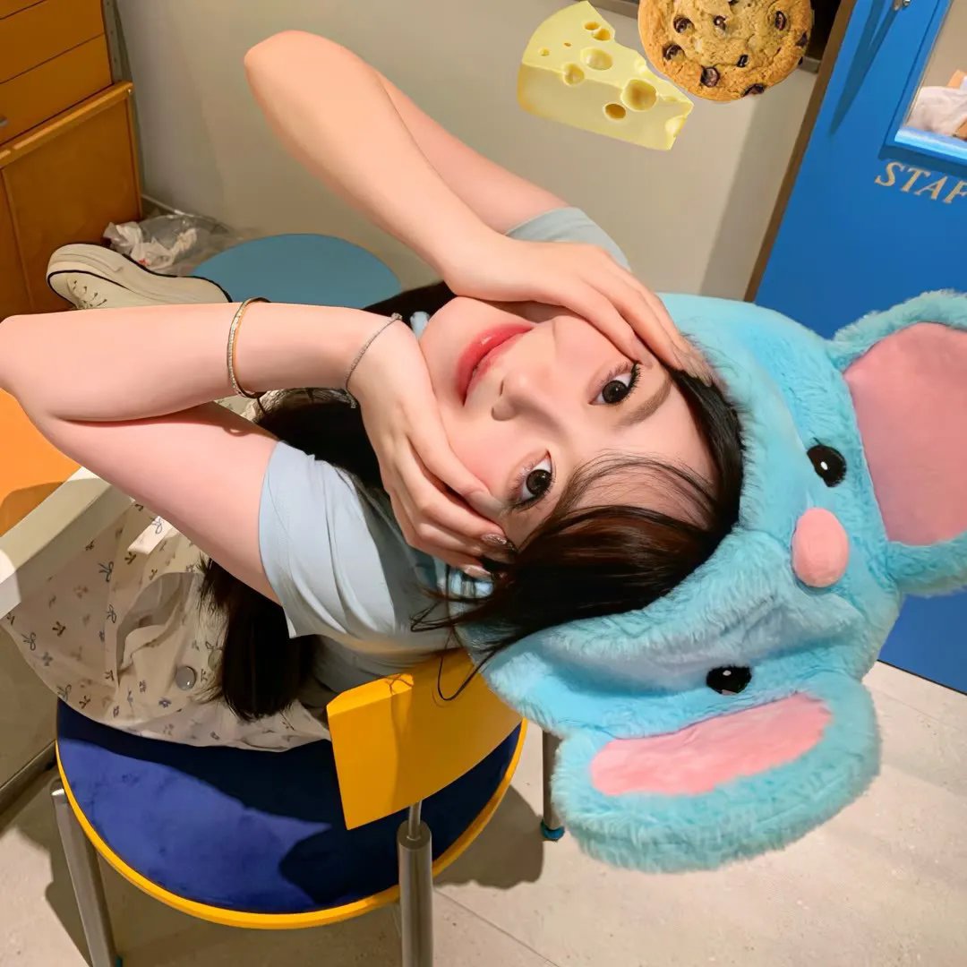 克莱尔的相机